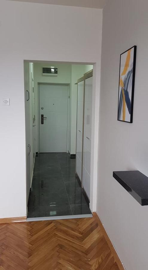 Central View Apartment سكوبجي المظهر الخارجي الصورة